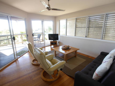 Keep House 1 - Darwin Holiday 12