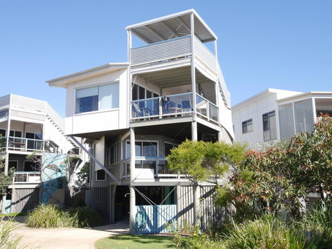 Keep House 1 - Darwin Holiday 1