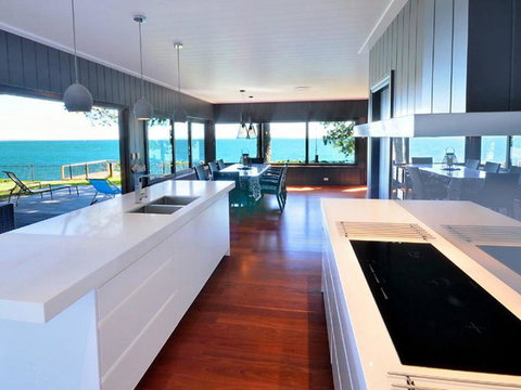 Dolphins At Sunset - Darwin Holiday 0