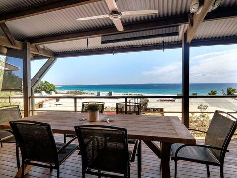 Claytons 9 - Darwin Holiday 7