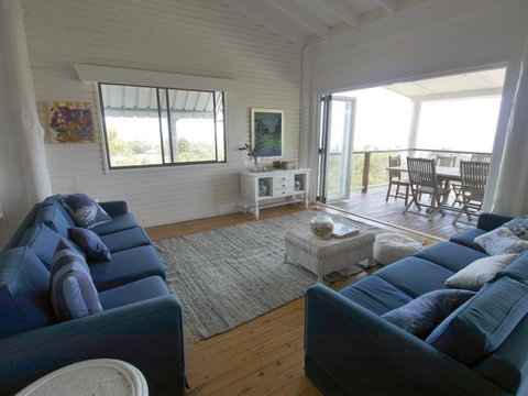 Annie's White House - Darwin Holiday 8