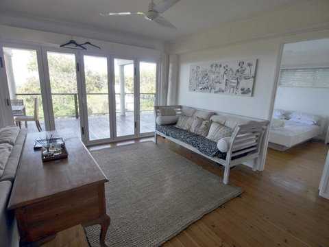 Annie's White House - Darwin Holiday 15