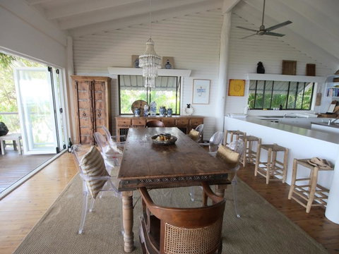 Annie's White House - Darwin Holiday 4