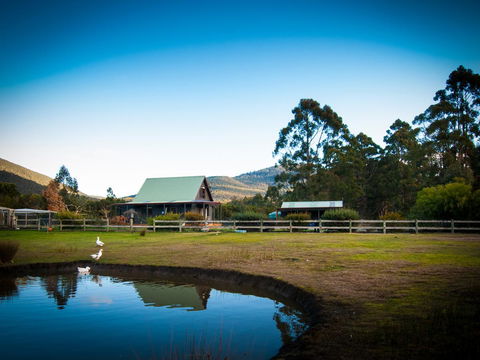 Parnella Adventure Bay, Bruny Island - Darwin Holiday 16