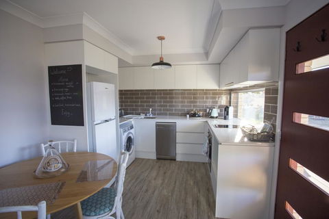 Gindanha - Darwin Holiday 2