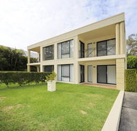 'Bagnall Views' 2/161 Government Rd - Stylish  modern duplex across the road to the waters edge - Darwin Holiday