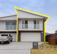'Birubi Breezes' 2/7 Fitzroy St - Large Duplex with Air Conditioning WIFI  only 5 minute walk to the beach - Darwin Holiday