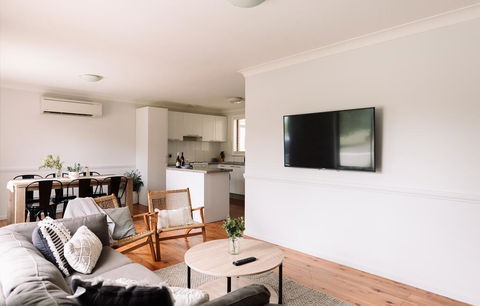 'Comfy & Cosy' - Close To Hospital, Cadia And Early Riser CafÃ© - Darwin Holiday 1