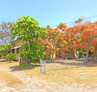 'Daves Place' 27 Rigney St - Holiday house with WIFI Aircon  Boat Parking - Darwin Holiday