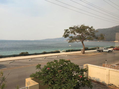 'Mooring Two Upstairs', 23 Shoal Bay Rd - Stunning Views, WIFI, Air Conditioning And Boat Parking - Darwin Holiday 2