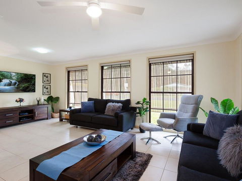 'Willows At The Bay' 111 Horace St - Large House With Aircon, WIFI And Boat Parking. - Darwin Holiday 1