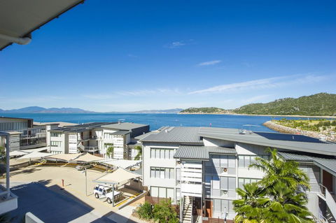 1 Bright Point Apartment 1502 - Darwin Holiday 0