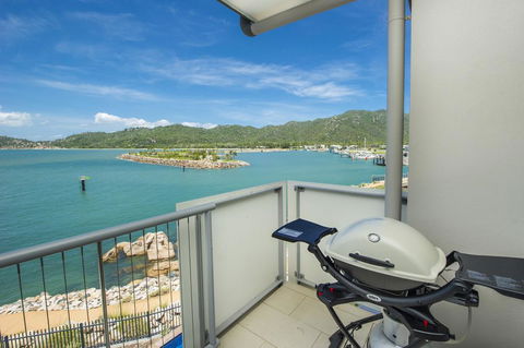 1 Bright Point Apartment 2305 - Darwin Holiday 2