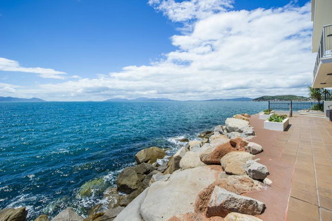 1 Bright Point Apartment 5402 - Darwin Holiday 3