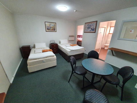 1 Lakeview Plaza - Darwin Holiday 0