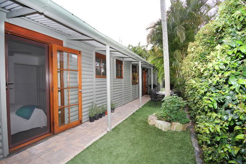 1/121 Park Crescent, Coolum Beach - Darwin Holiday 3