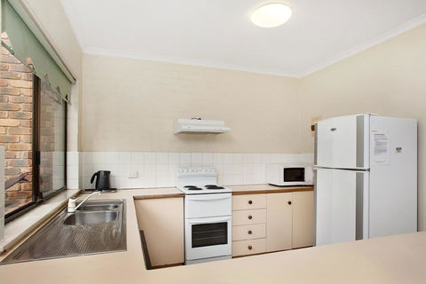 1/63 Shirley Street, Byron Bay - Mango Tree - Darwin Holiday 3
