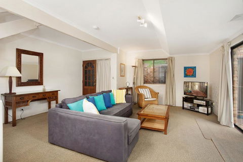 1/63 Shirley Street, Byron Bay - Mango Tree - Darwin Holiday 1