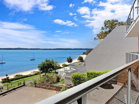 10 'Kiah' 53 Victoria Parade - Waterfront Views, AIRCON And Close To The Marina. - Darwin Holiday 0