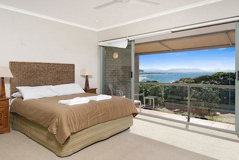 10/130 Lighthouse Rd, Byron Bay - James Cook Apartments - Darwin Holiday 3