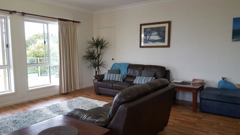 100 Cooloola Drive - Darwin Holiday 3