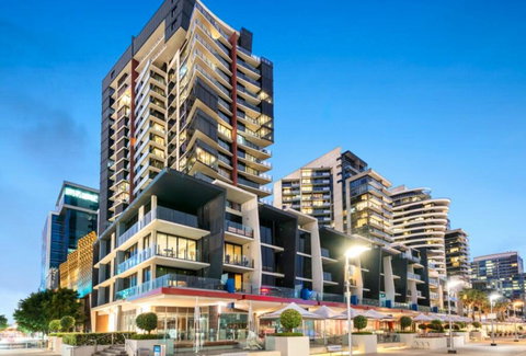 1008N Docklands 2 Bed Free Wifi # - Darwin Holiday 3