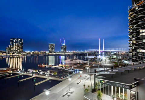 1008N Docklands 2 Bed Free Wifi # - Darwin Holiday 1