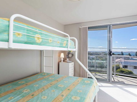 11 'Bayview Apartment' 42 Stockton Street - Right In The CBD Of Nelson Bay With Water Views - Darwin Holiday 3