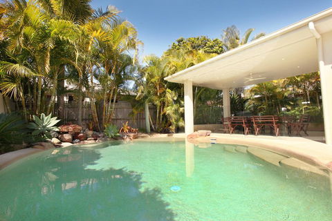 11 Dalmor Court, Coolum Beach - Pet Friendly, Linen Supplied, 500 BOND - Darwin Holiday 2