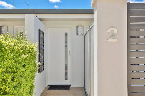 Owner Manager - Darwin Holiday 2