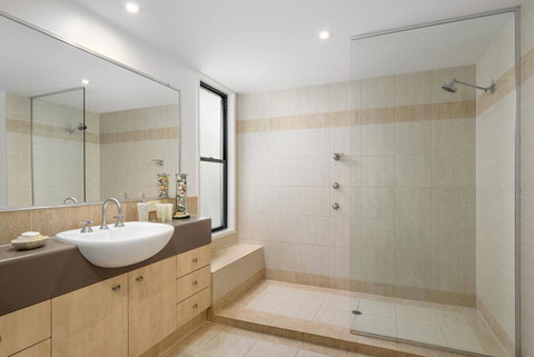 12 Naiad Court- Pool, Sleeps 8, Close To Beach - Darwin Holiday 2