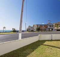 13 'Bayview Towers' 15 Victoria Parade - ground floor unit with magical water views - Darwin Holiday
