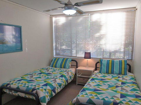 13 'Harbourside', 3-7 Soldiers Point Road - Fantastic Waterfront Unit - Darwin Holiday 3
