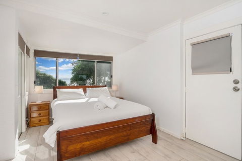 13 Brownell Drive Wategos Beach - Beach House - Darwin Holiday 3