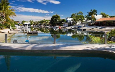 14 Ravenwood Drive - Darwin Holiday 2