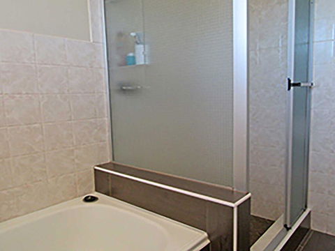 15 'Kanangra', 39 Soldiers Point Road - Fantastic Unit Right On The Water - Darwin Holiday 2