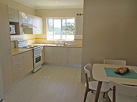 15 'Kanangra', 39 Soldiers Point Road - Fantastic Unit Right On The Water - Darwin Holiday 3