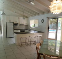 15 Larapinta Court - Family home with swimming pool in a quiet street and central location close to CBD - Darwin Holiday