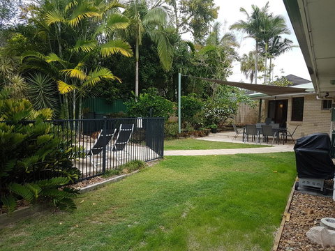 15 Larapinta Court - Family Home With Swimming Pool In A Quiet Street And Central Location Close To CBD - Darwin Holiday 3