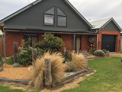 15 On Blair - Darwin Holiday 0