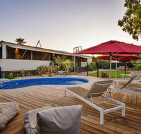 17 Ningaloo Street - Ultimate Exmouth Lifestyle - Pet-Friendly Holiday Home with a Pool