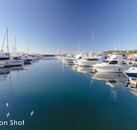 19 'The Commodore' 9-11 Donald Street - Two bedroom unit in the CBD of Nelson Bay - Darwin Holiday