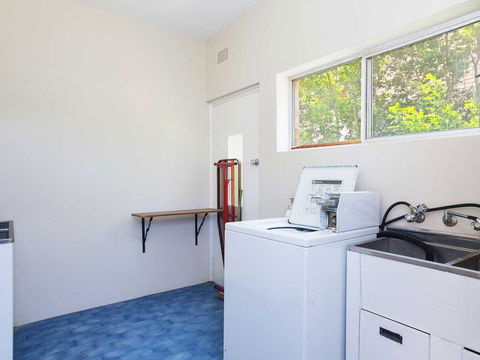 2 'Fiddlers Green' 62 Magnus Street - Ground Floor Unit Walking Distance To Nelson Bay - Darwin Holiday 1