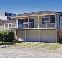 2 'Hibiscus Court' 9 Government Road - fantastic air conditioned 3 bedroom unit - Darwin Holiday