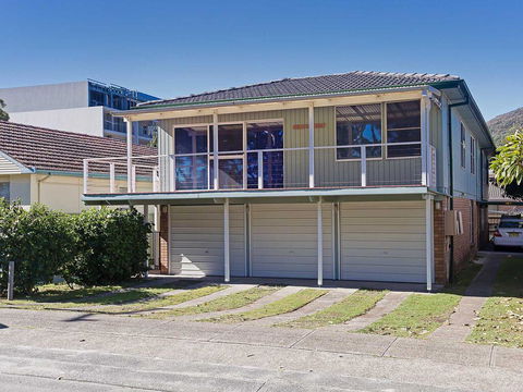 2 'Hibiscus Court' 9 Government Road - Fantastic Air Conditioned 3 Bedroom Unit - Darwin Holiday 0
