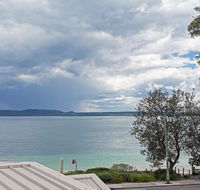 2 'Sunnie Belle' 3 Victoria Parade- water views over Nelson Bay foreshore - Darwin Holiday