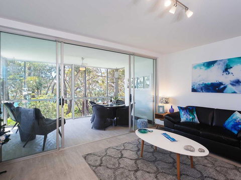 2 'Westpoint', 2 Thurlow Avenue - Ground Floor, Linen Supplied, Views - Darwin Holiday 1
