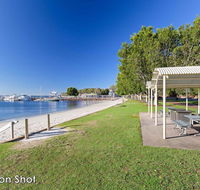 2 'Westpoint' 2 Thurlow Avenue - ground floor linen supplied views - Darwin Holiday