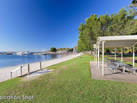 2 'Westpoint', 2 Thurlow Avenue - Ground Floor, Linen Supplied, Views - Darwin Holiday 0