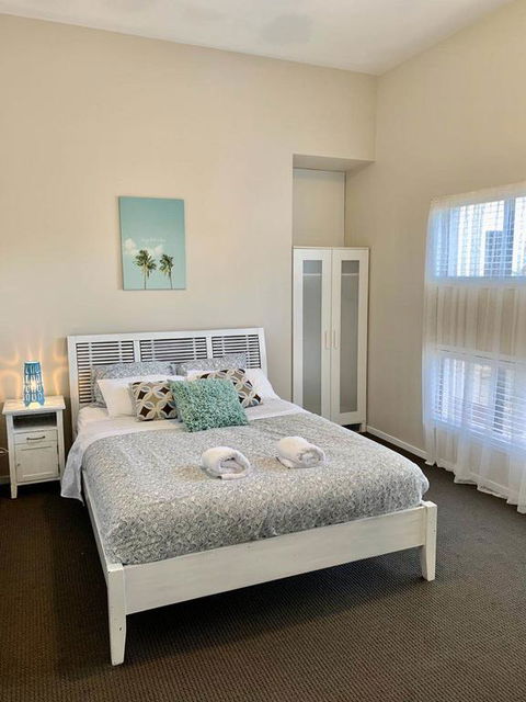 2 Bed Rooms Granny Flat - Complete Privacy - Darwin Holiday 3